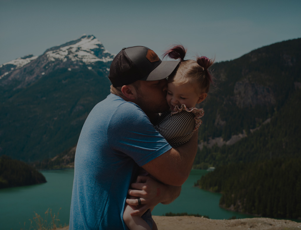 The authenticity paradox or the Power of Small